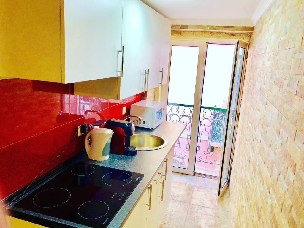 4Lisbon Downtown Private Bedroom City View photo 3