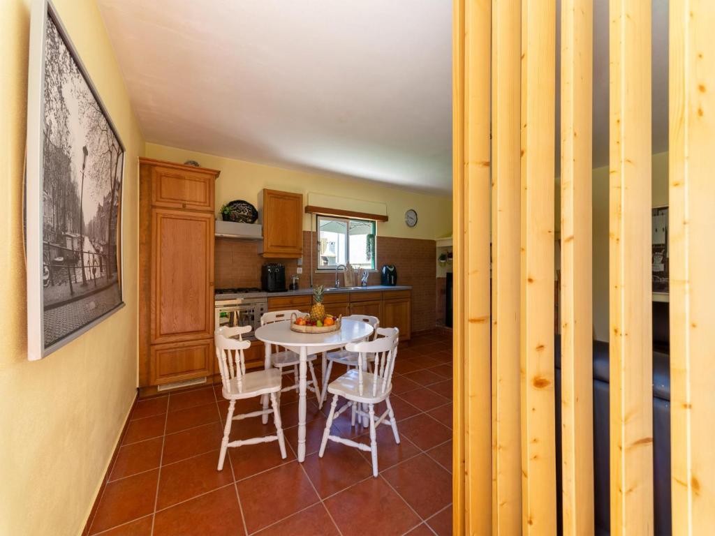 Rural holiday home in Netos-Almagreira with shared pool photo 3