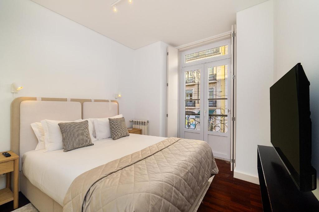 WHome Elegant Chiado Retreat Comfort in Lisbon's Heart photo 2