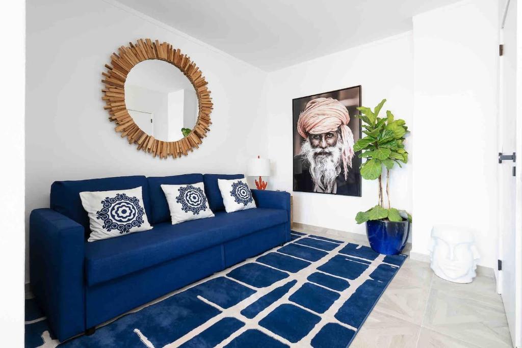 Stylish Apartment With View photo 2