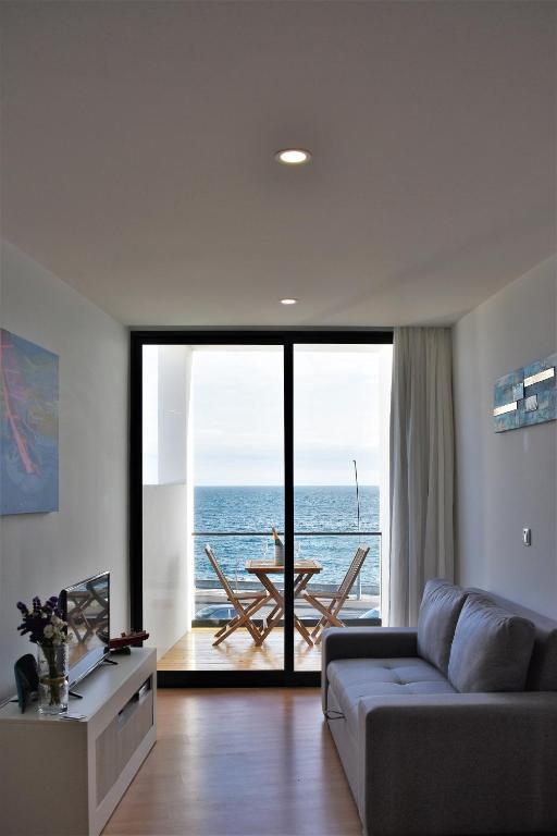 Sky Blue Apartment — photo 1