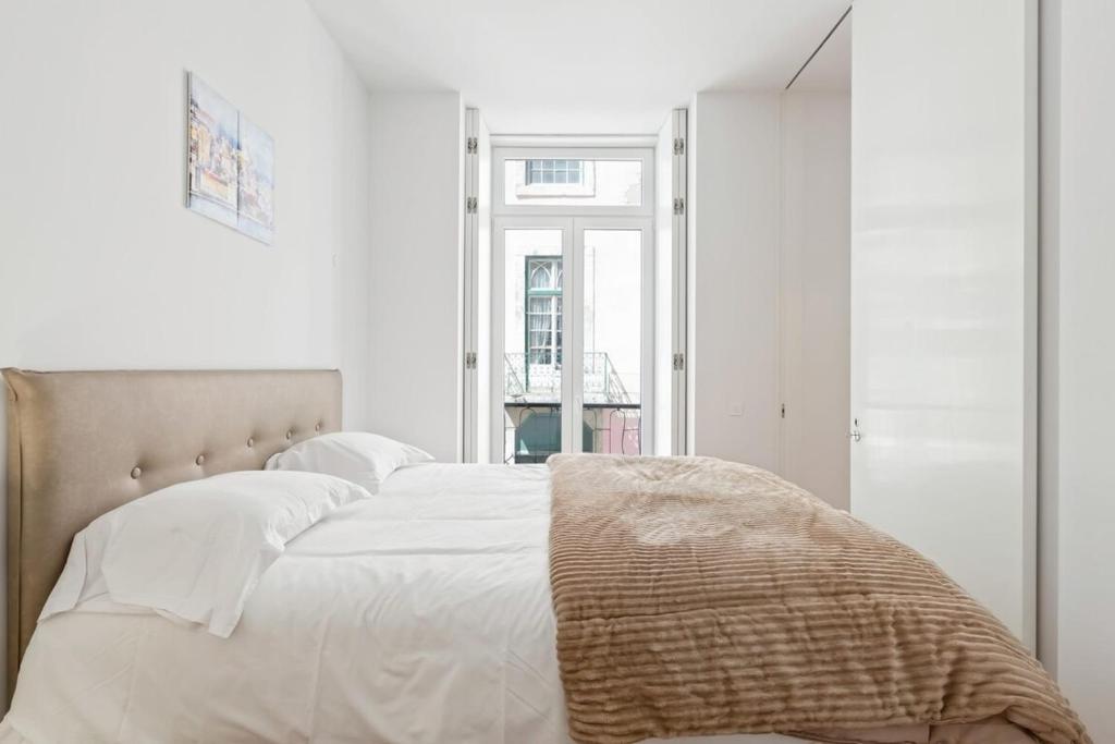 Spacious 1 Bedroom Apartment near Baixa photo 2