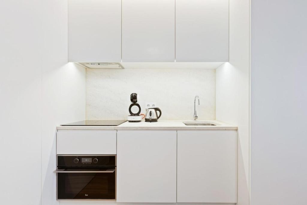 Spacious 1 Bedroom Apartment near Baixa photo 3