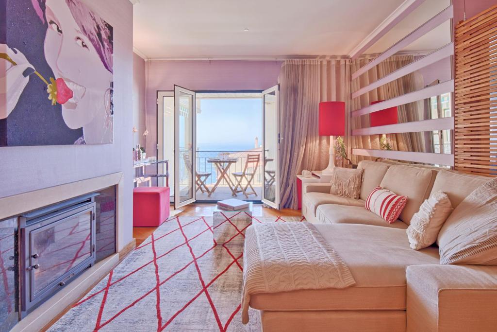 Sea Front Family Apartment photo 3