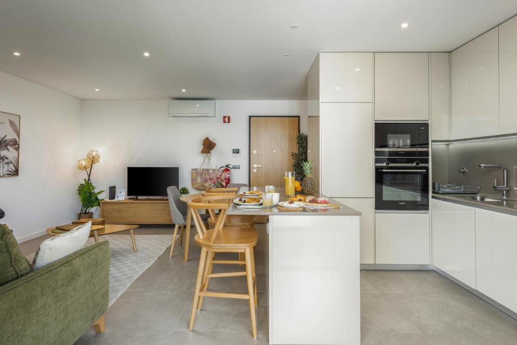 Terracos de Quarteira II Caribe by Real Properties — photo 1