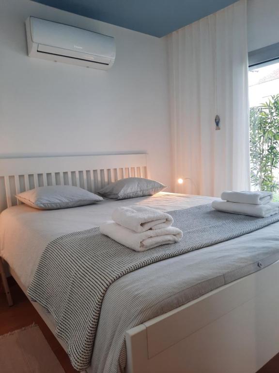 Sitius 5B - NEW seaview apartment with rooftop terrace in historical centre Sitio da Nazaré photo 2
