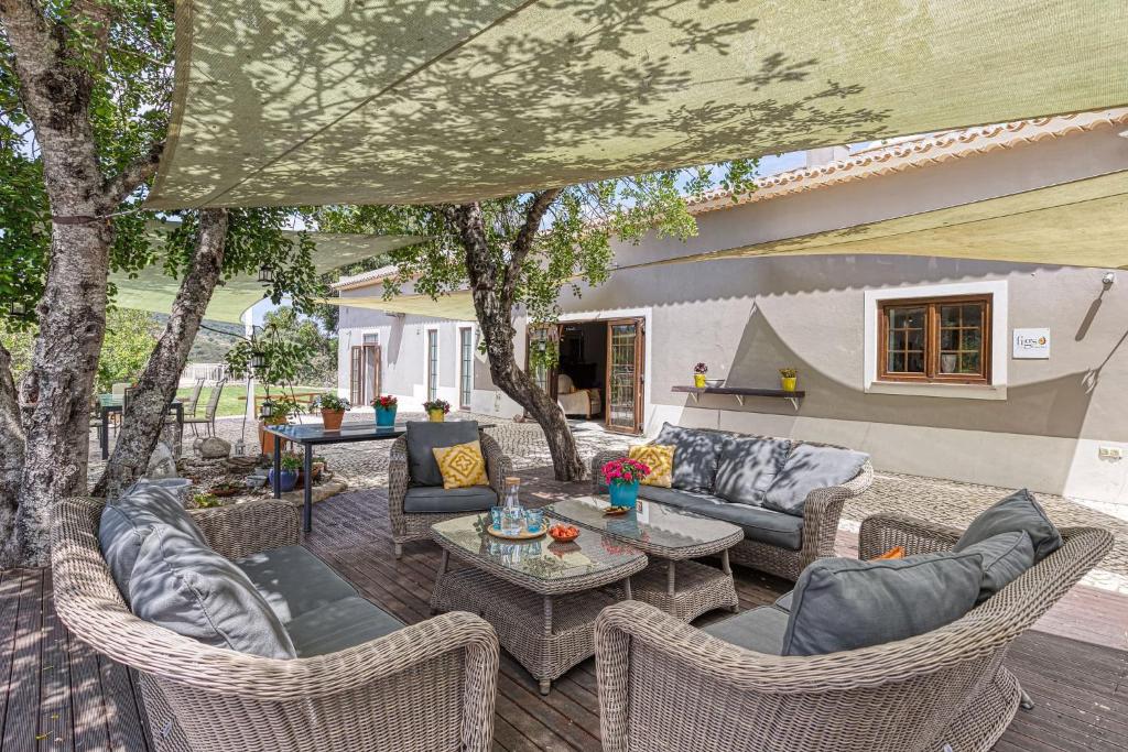 Large Lakeside Villa near Silves - Figs on the Funcho — photo 1