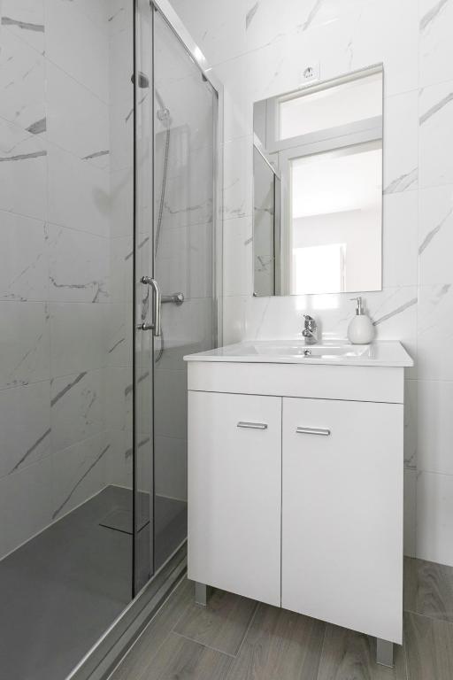 Rose Breeze Apartment photo 3