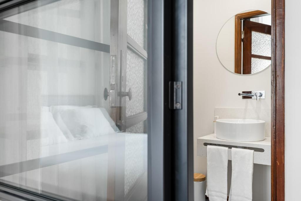 Rivoli Apartments photo 3