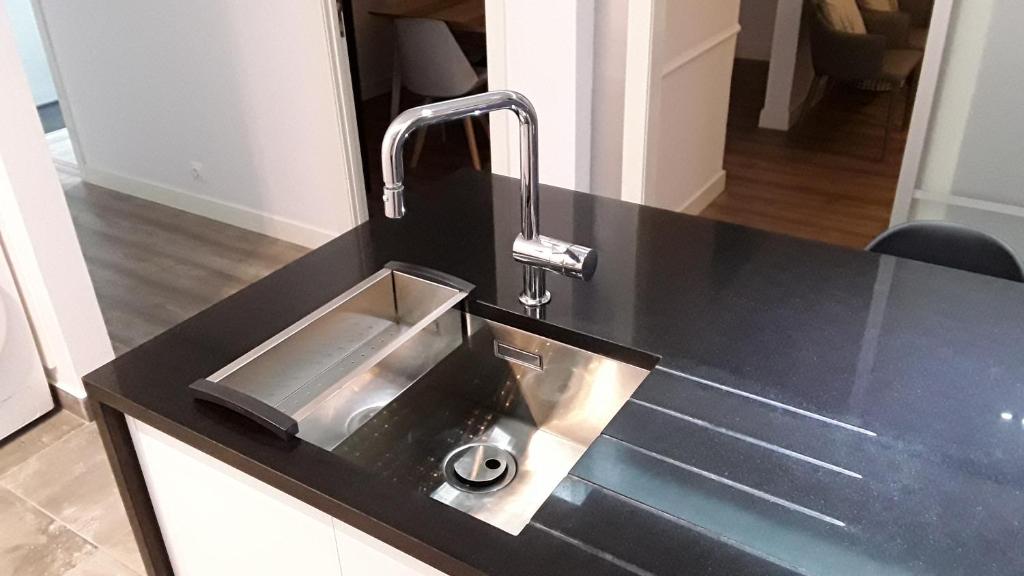 Shades of Grey - Lisbon photo 3