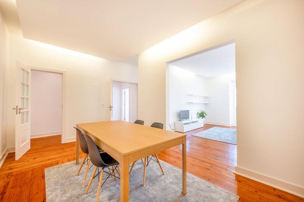 GuestReady - City views and comfort in Arroios photo 2