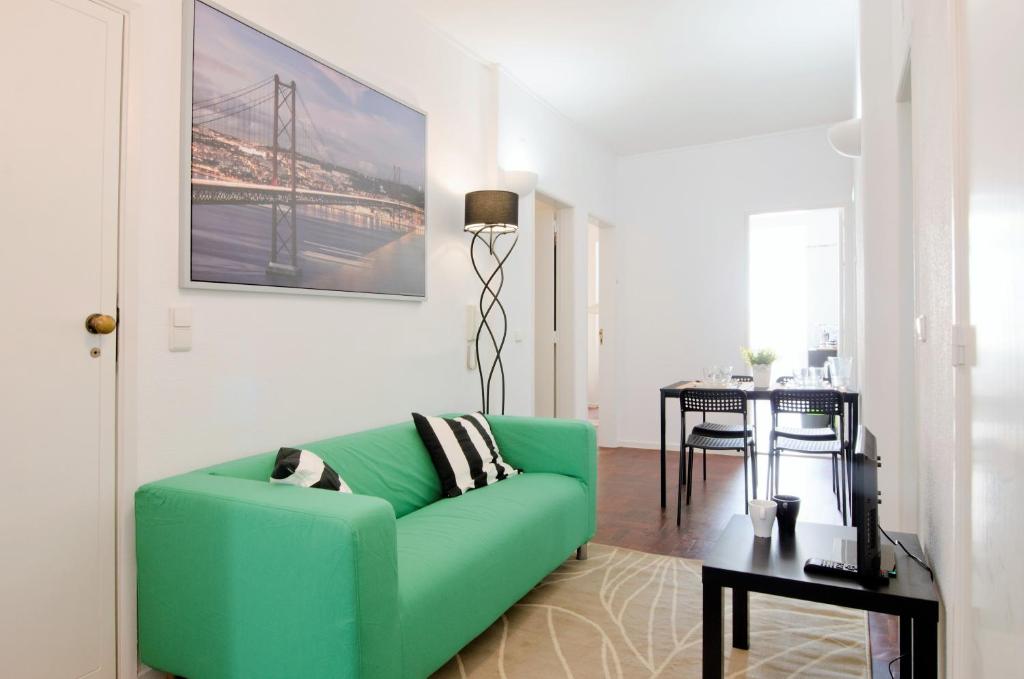 Saldanha Avenida — photo 1