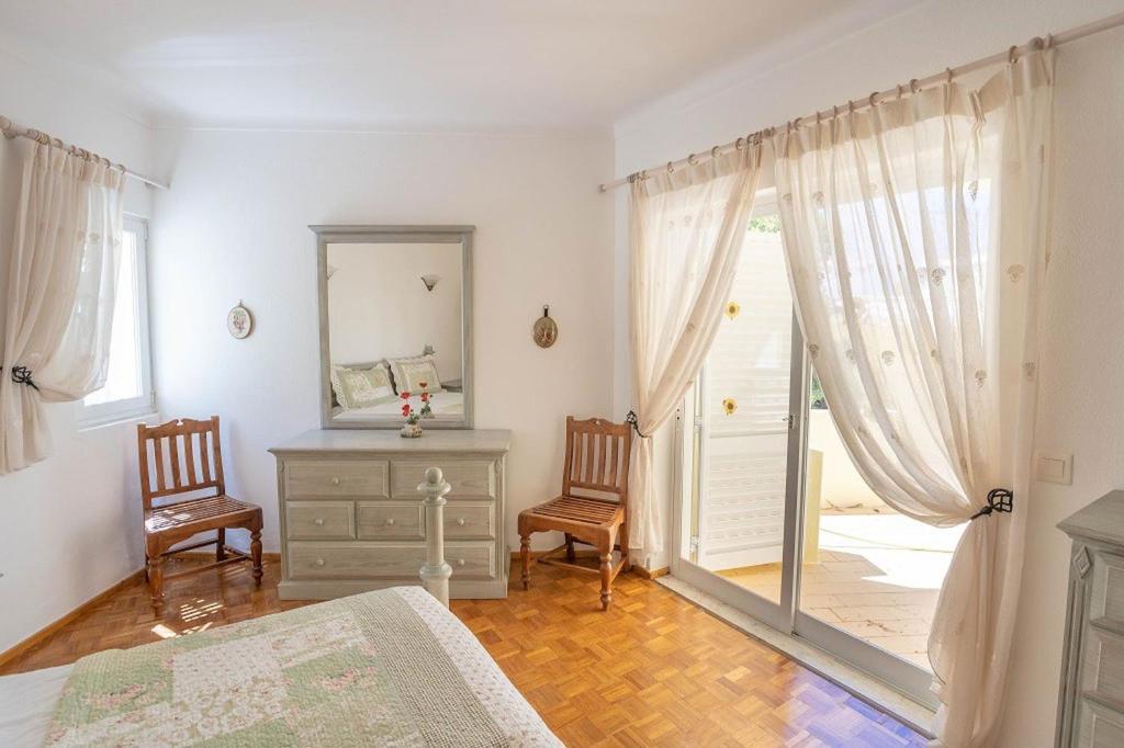 Silver - Beautiful 4-bedroom villa photo 2