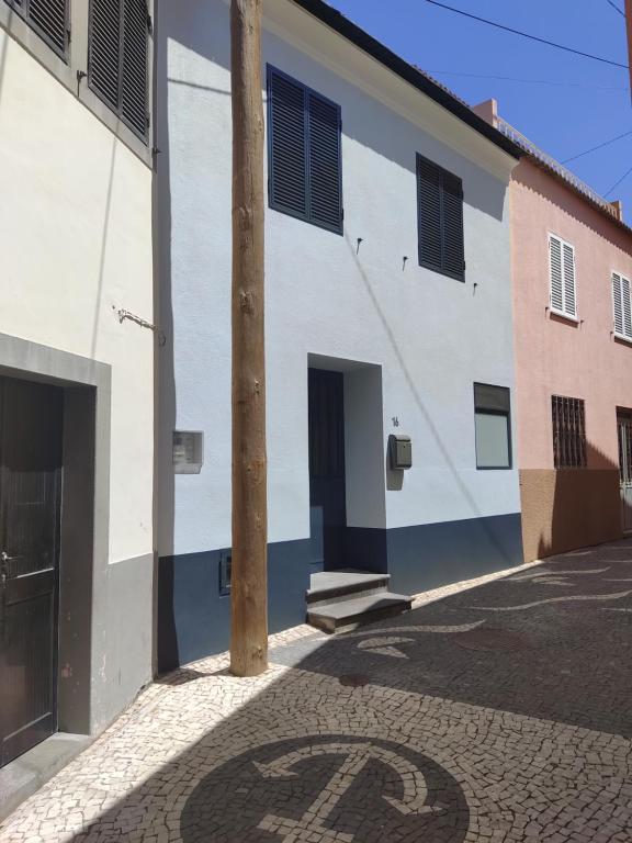 Zoe House — photo 1