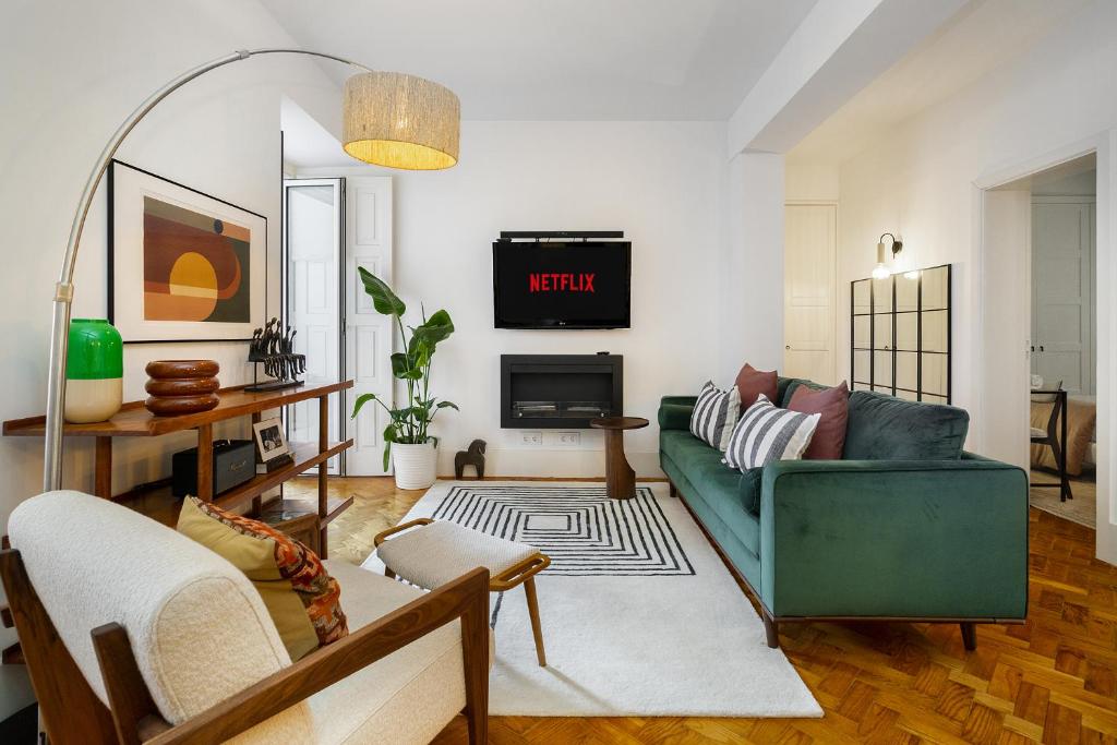 WHome Premium Alfama 2-BR Great for Remote Workers & Digital Nomads — photo 1