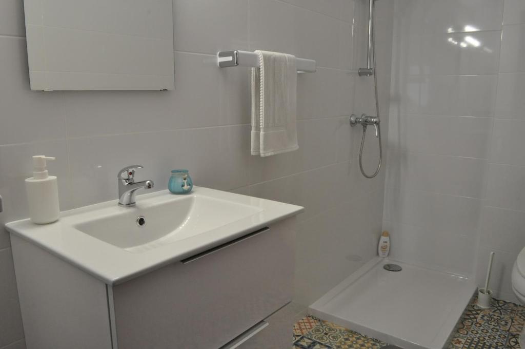 SUN & SAND GUESTHOUSE photo 3