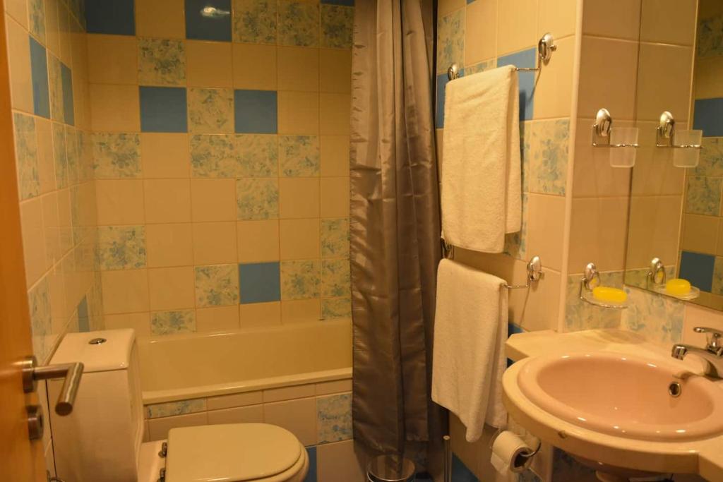 Wonderful Apartment Albufeira Marina 4B 2B photo 3