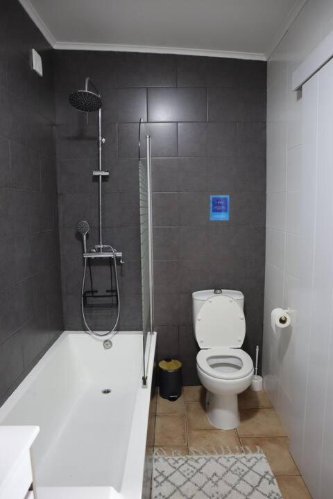 Praia - Boutique Garden Ocean View Suite in the Countryside - Vila Pilar photo 3