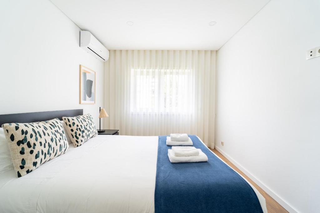 António Marinho by House and People — photo 1