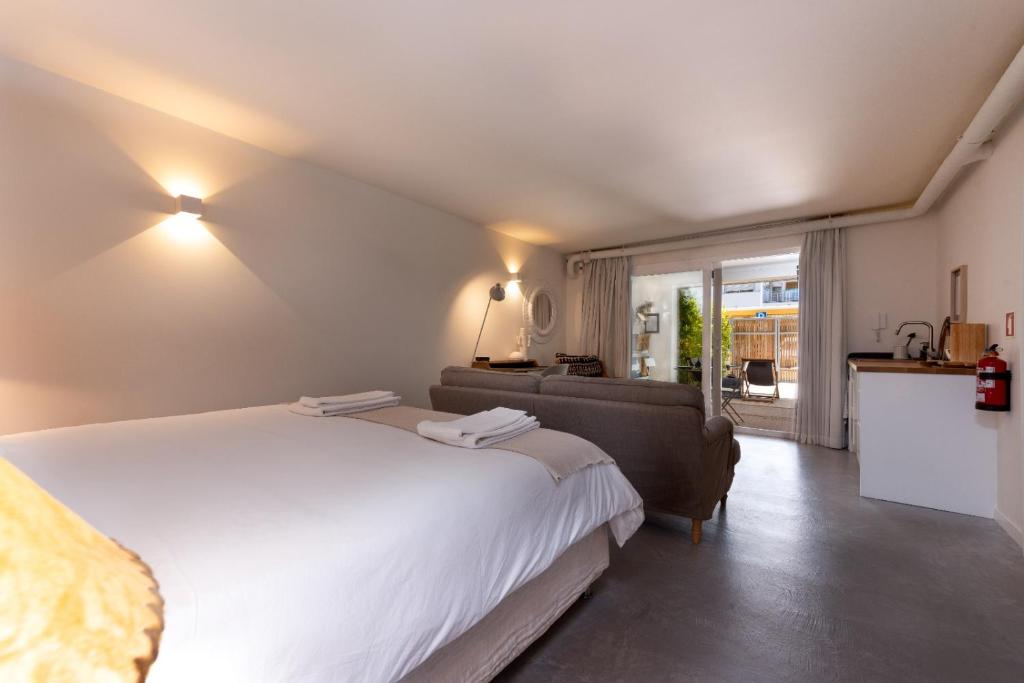 The 98 Place Carcavelos photo 2