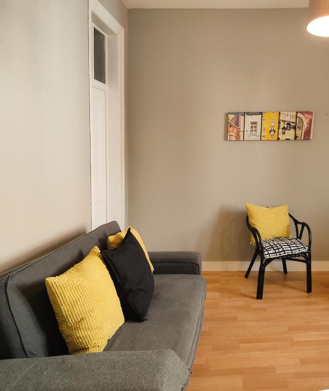 River View Center — photo 1