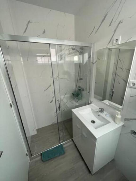Sea Rose Apartment photo 3