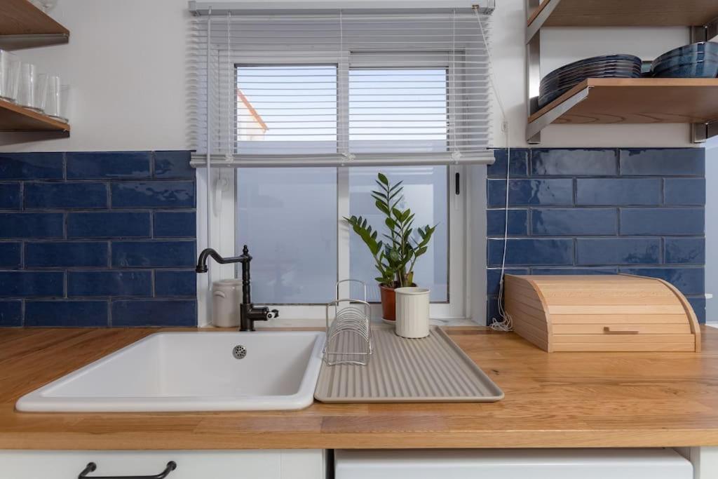 Townhouse with Stunning Sea Views and Terrace photo 3