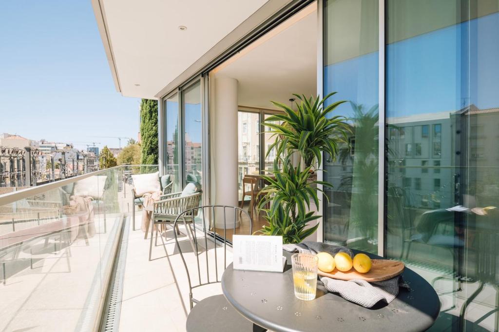 Talamone - 2 bedrooms and balcony in Alvalade — photo 1