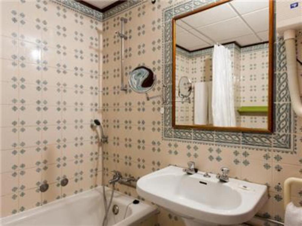 Superb Apartments 2 Bedroom photo 3