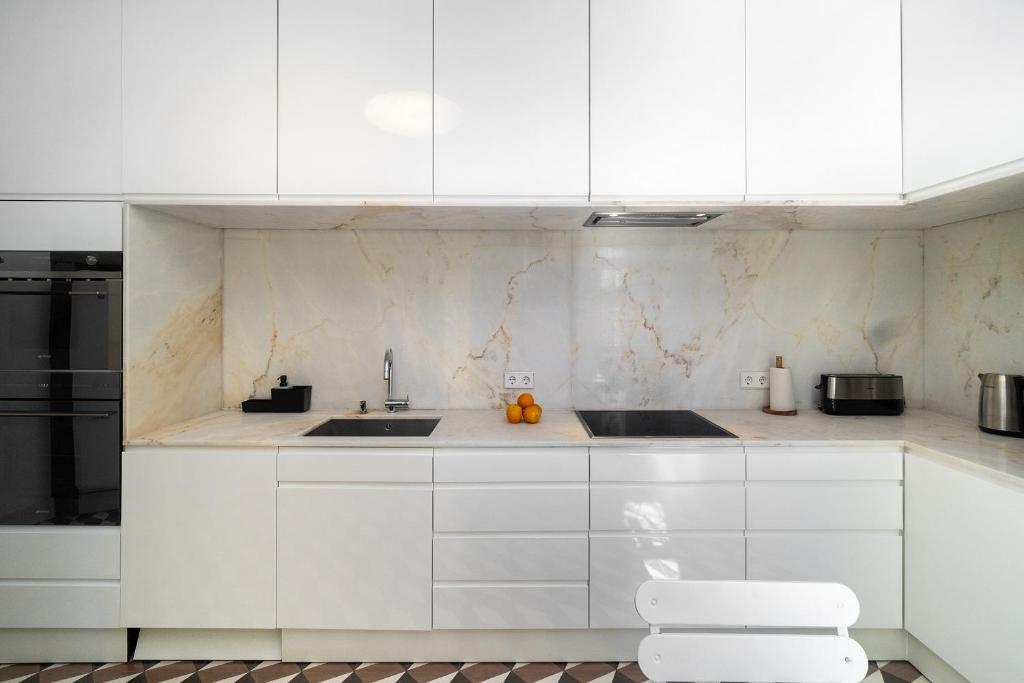 WHome Classic Beauty & Modern Retreat in Rato photo 3