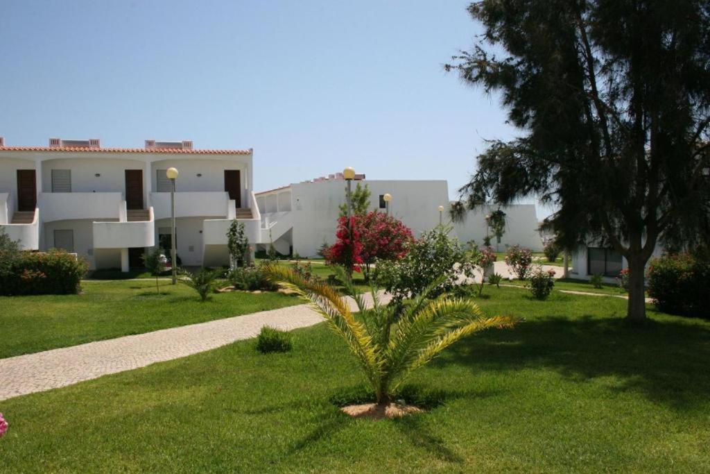 Serenity Villa — photo 1