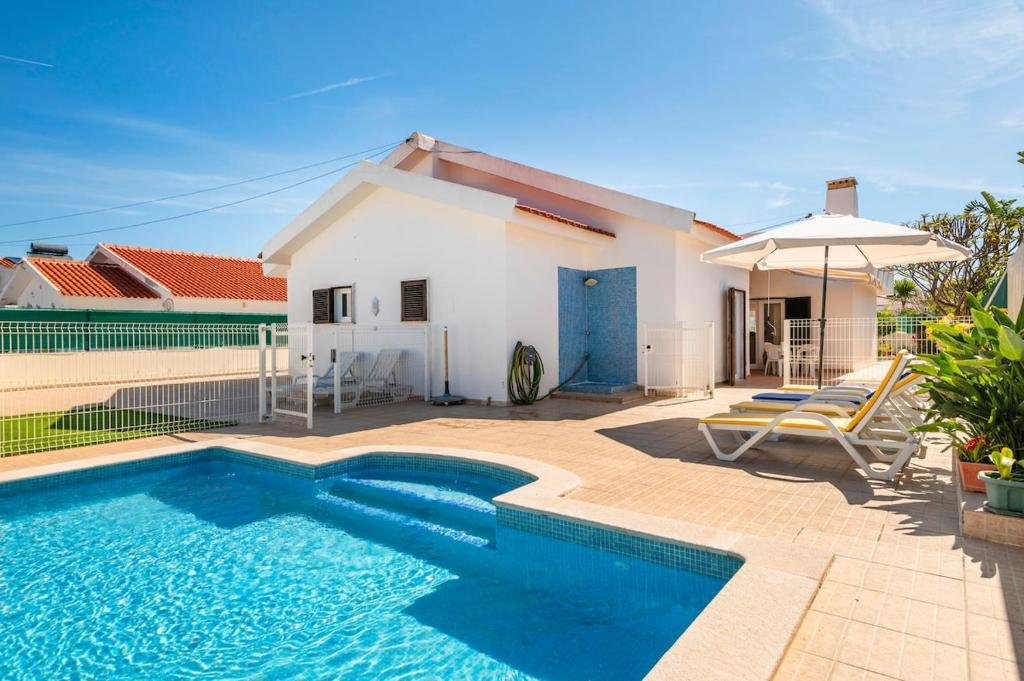 Solar do Castelo Villa with Pool & Private Studio — photo 1