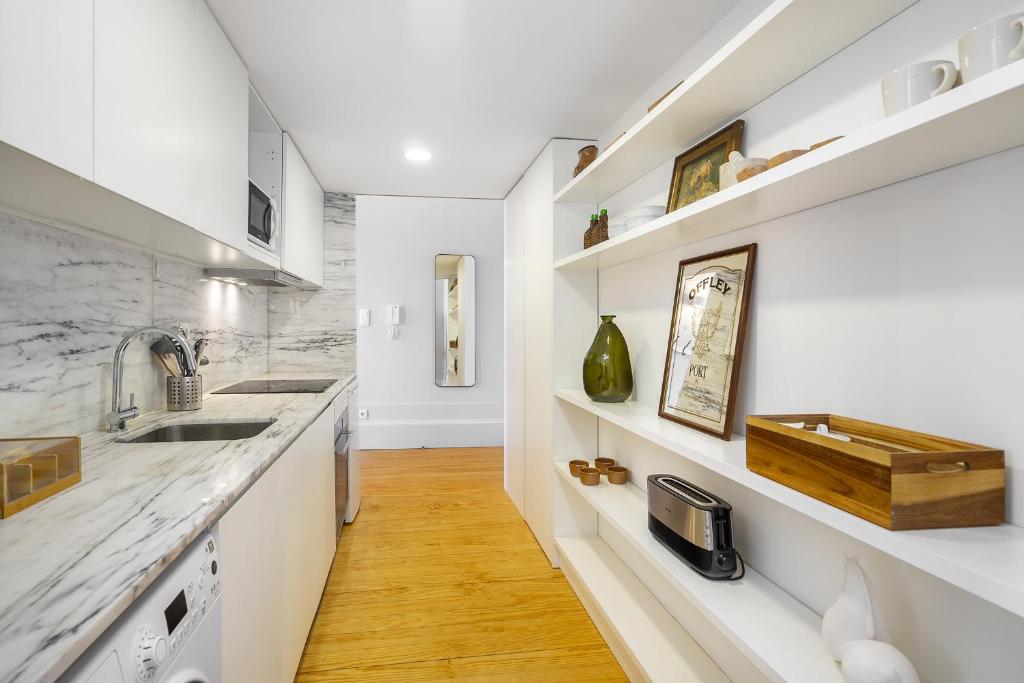 WHome Central 1-Bed w/ Top View perfect to Explore Porto photo 3