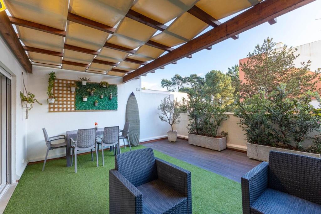 Tide Terrace Duplex by Portugal Active photo 2