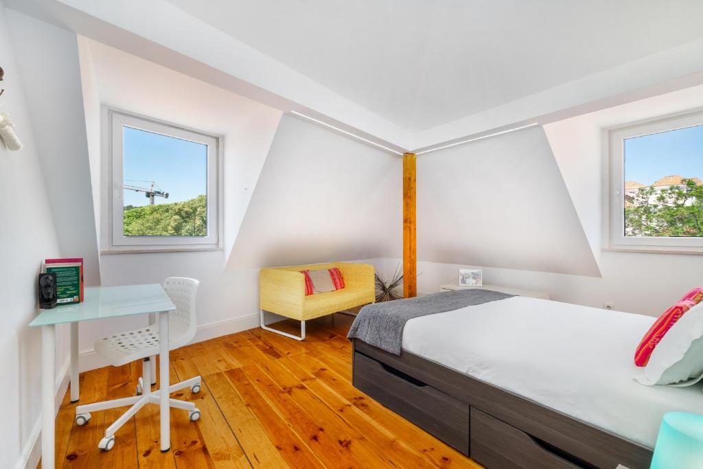 WHome | Premium River View Apartment photo 2
