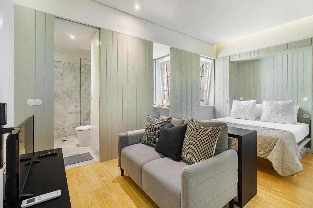 WHome Timeless Luxury Porto w/ AC & Elevator — photo 1