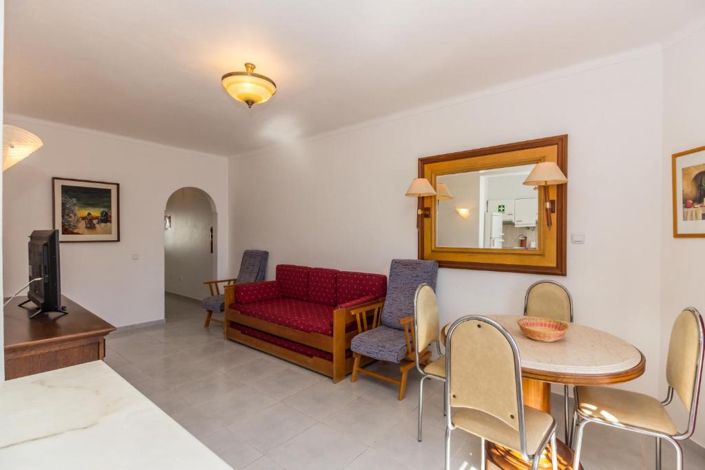 1 bedroom apartment by ALGARVEMANTA photo 2
