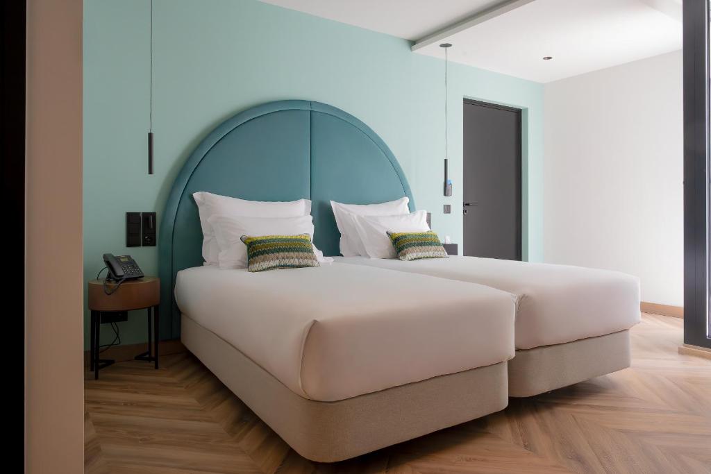 The MN56 Hotel photo 2