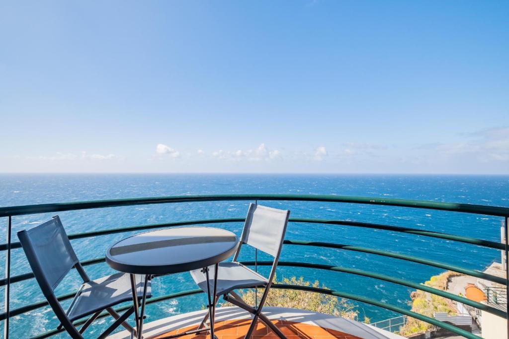 Sea View - By WeHost — photo 1