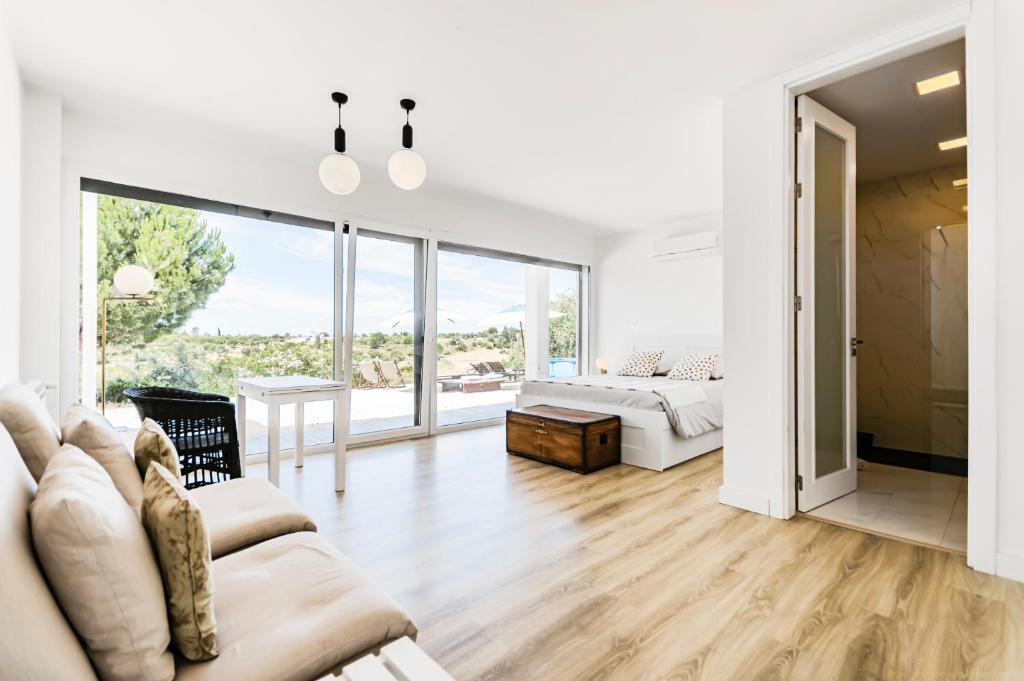 Xitaka Country House - Modern Large Great Views photo 2
