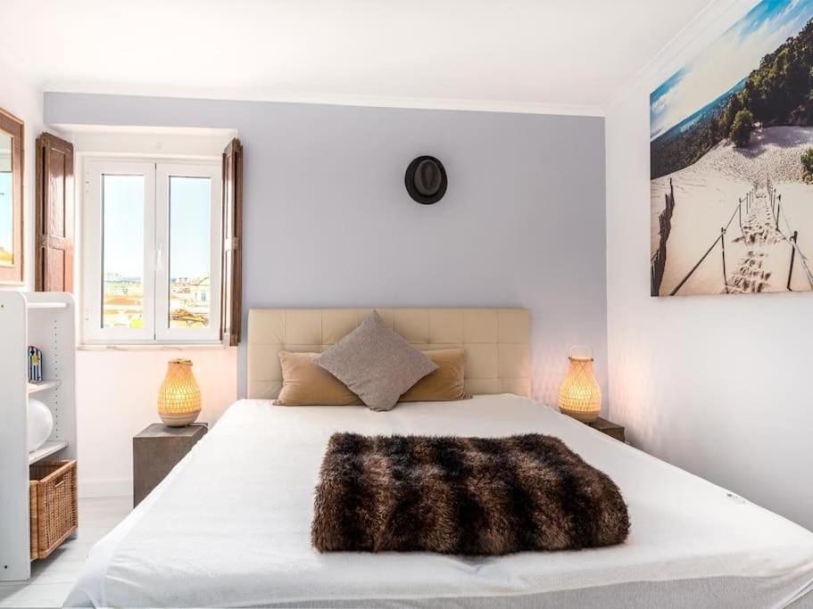 Sunny Apartment in Bica by Lisbeyond photo 2