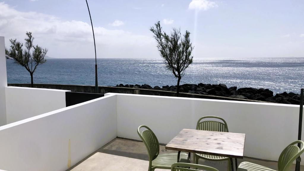 Roque Ocean House - Atlantic Serenity Escape — photo 1