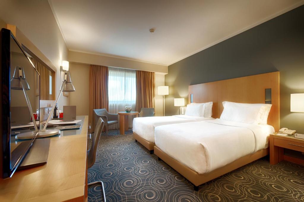 SANA Malhoa Hotel photo 2