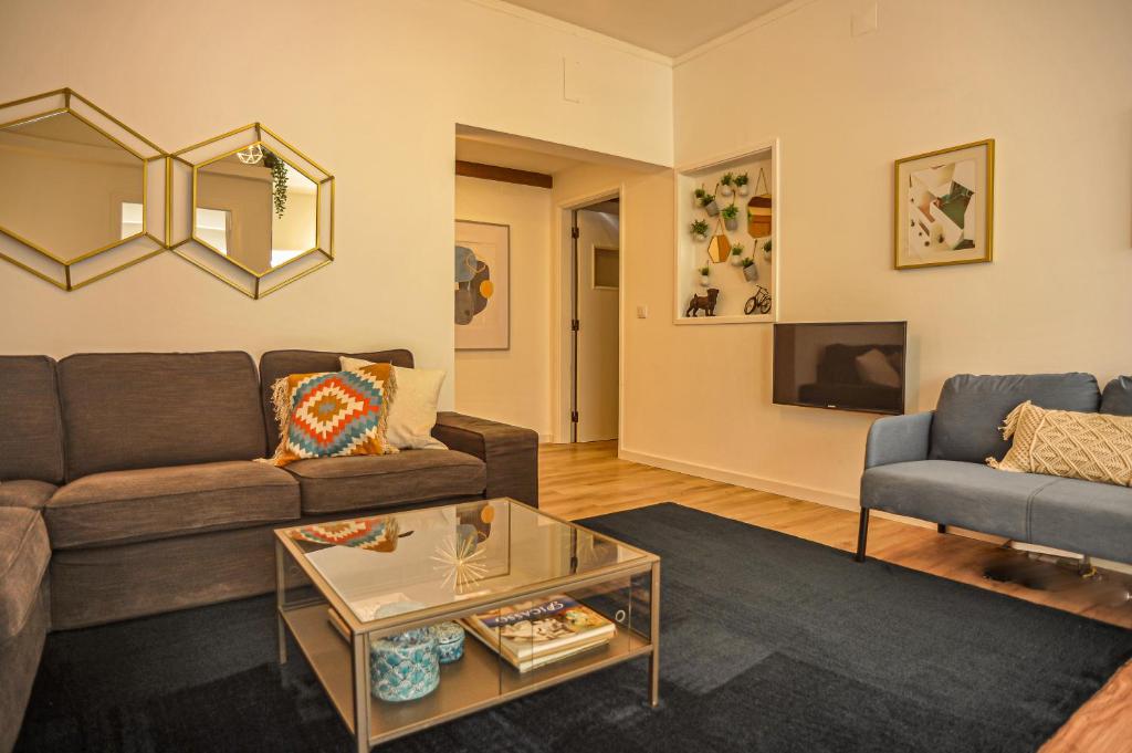 Guesthouse Marquês de Pombal - 8 Bedroom Apartment photo 2