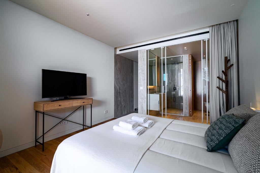 Savoy Residence Monumentalis 2B or Not 2B by LM&AC Signature photo 2