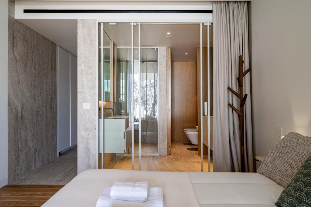 Savoy Residence Monumentalis 2B or Not 2B by LM&AC Signature photo 3