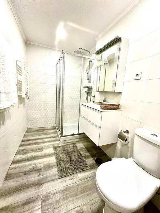 New-Romantic studio near the beach! photo 3