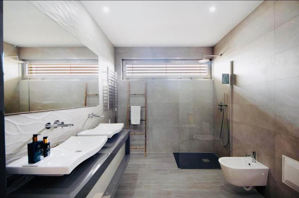 Ria Lounge House photo 3