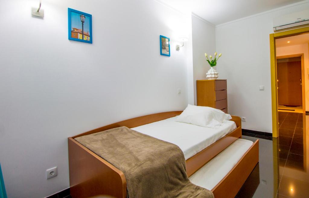 ROCHA TOWER - 8B photo 2