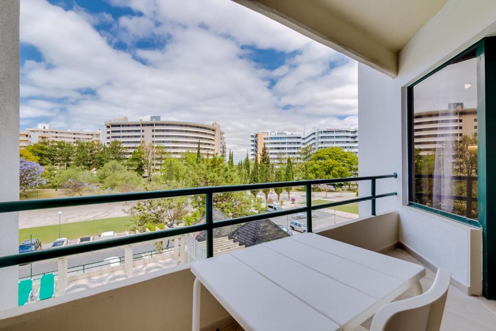 Tália - City Center - Vilamoura — photo 1
